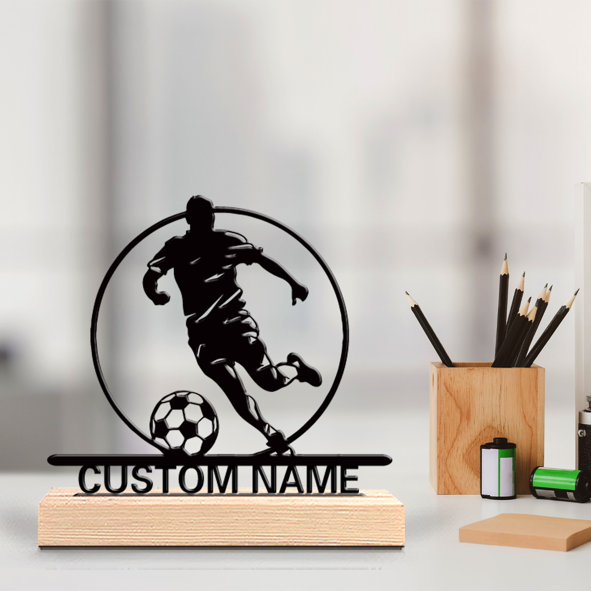 Home Decor Names - รูปปั้นนักฟุตบอลโลหะสั่งทำพร้อมชื่อ ฐานไม้ตกแต่งโต๊ะ ของขวัญสำหรับแฟนฟุตบอล ของขวัญวันเกิด/วันหยุด/ตกแต่งบ้าน/สำนักงาน