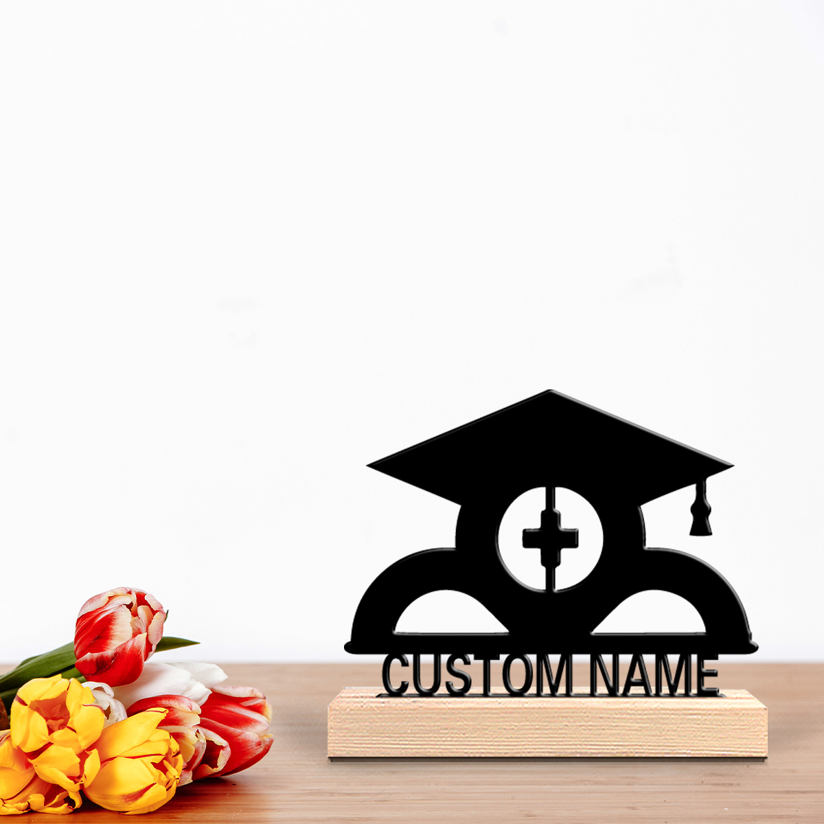 หมวกบัณฑิต 1 ชิ้น พร้อมชื่อที่ - Home Decor Names บทวิจารณ์และราคา